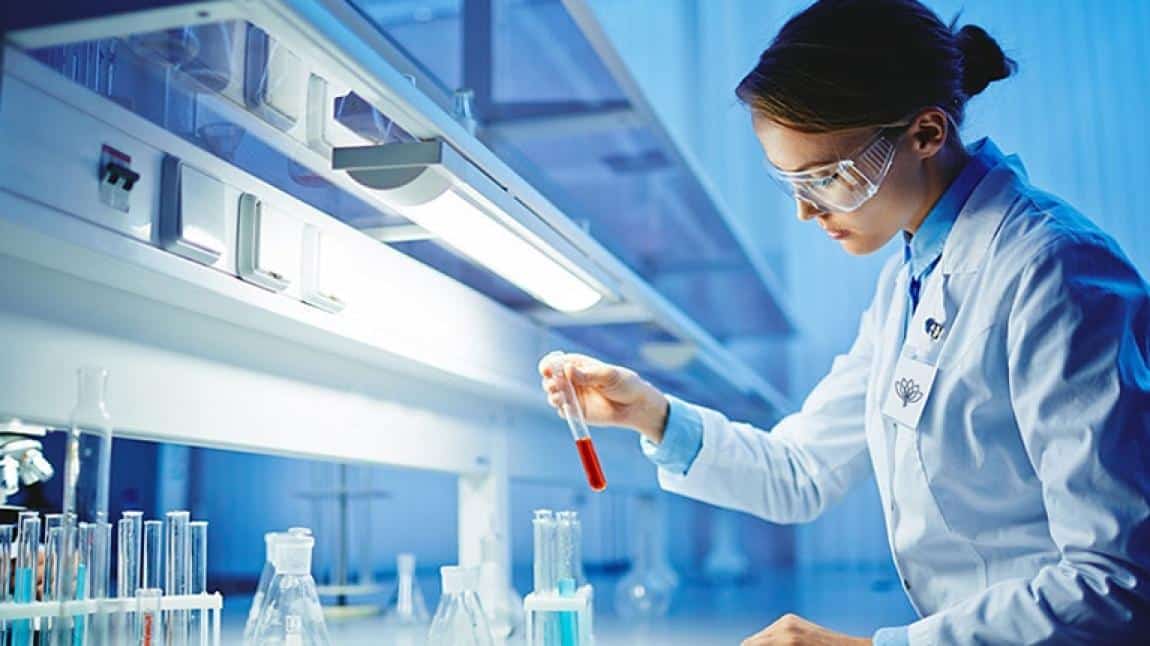  Okulumuzda Laboratuvar Çalışması